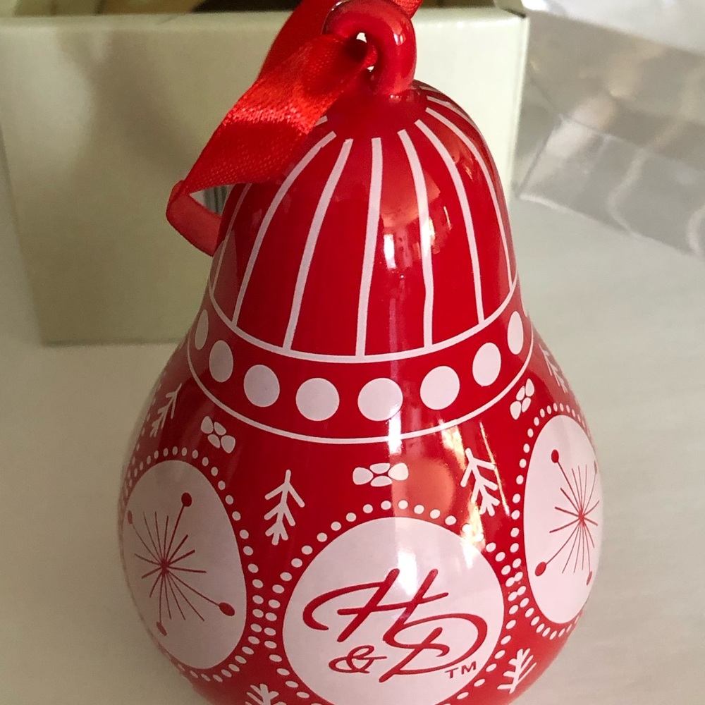Harry & David Pear Keepsake Holiday Ornament Red and White First Edition